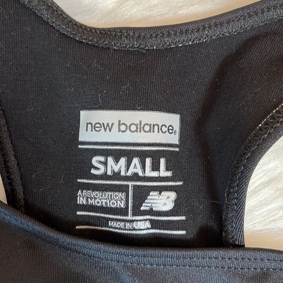 NEW Balance Lightning Dry Sports Bra - Picture 2 of 10